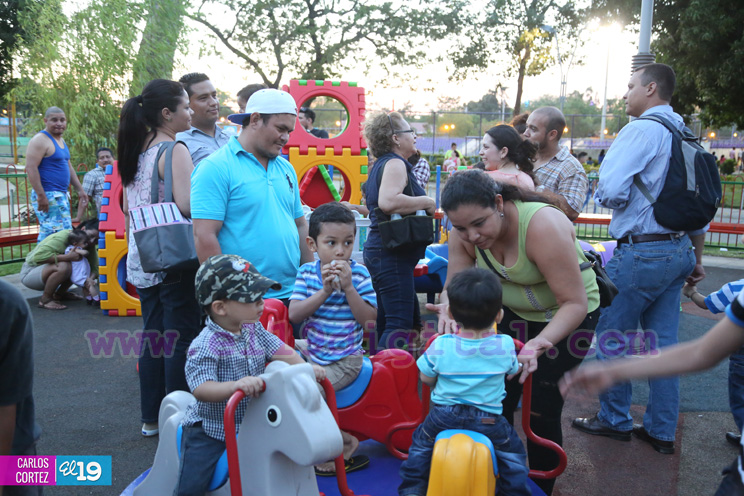 Capitalinos visitaron espacios de recreación familiar durante el fin de semana
